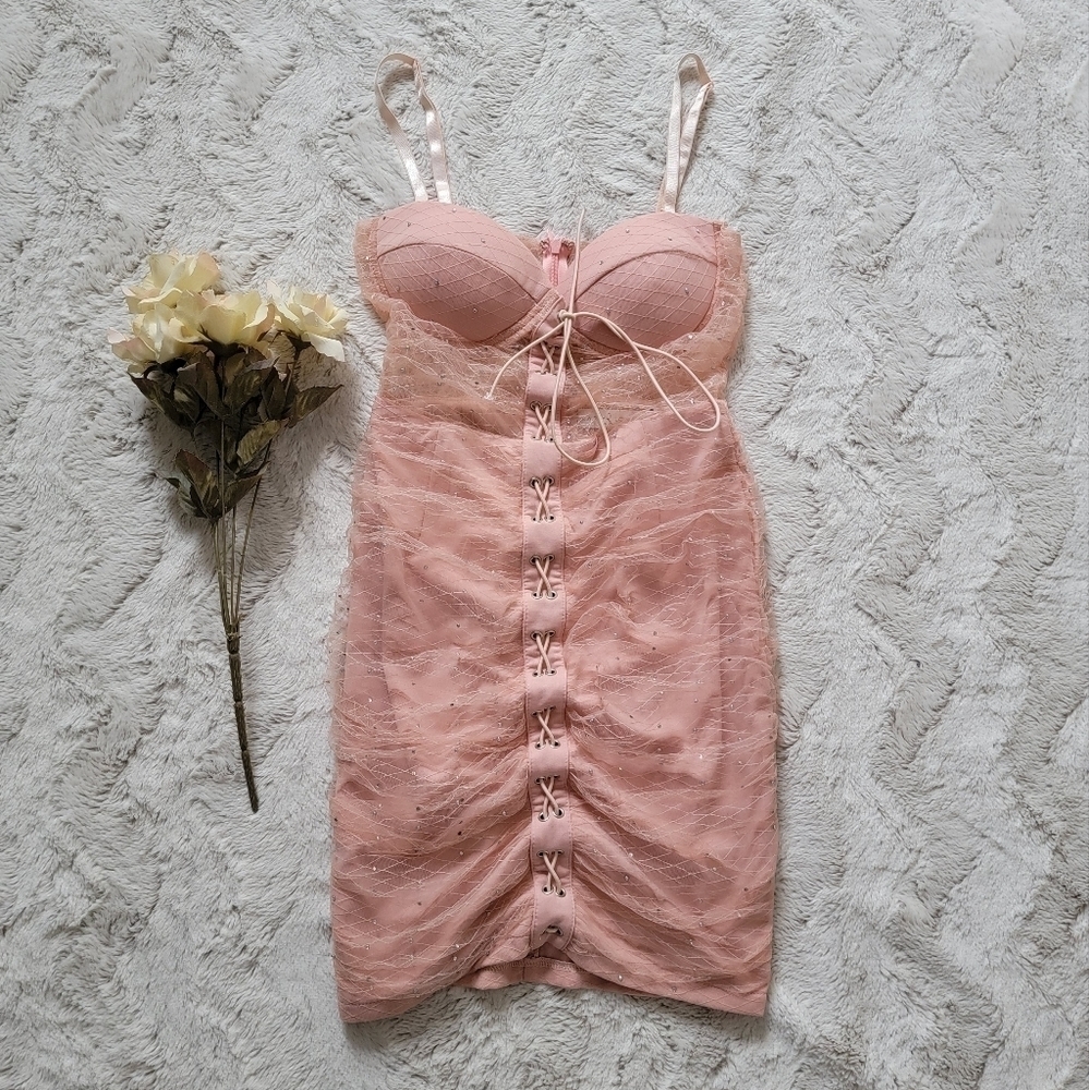 Rare London Pink Sweetheart Neck See‎ Through Middle Lace Up Accent Dress Size 2